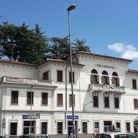 La Tenuta Di Bacco Hotel Colleferro Exterior photo
